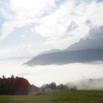 Blick übers Wolkenmeer zum Hochstaufen
