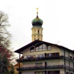 Seit wann gehört der Kirchturm zur Seniorenresidenz? Seit wann gehört der Kirchturm zur Seniorenresidenz?