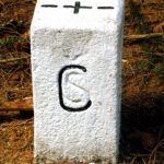 ...und aktueller Grenzstein. Es gab Zeiten, da gehörte die Slowakei noch dazu ...und aktueller Grenzstein. Es gab Zeiten, da gehörte die Slowakei noch dazu