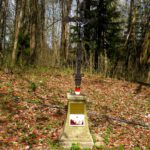 Gedenkkreuz für die ehemalige Ortskirche Gedenkkreuz für die ehemalige Ortskirche