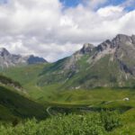 Nochmal das Karhorn und dahinter der Widderstein. Auch so ein Projekt mit "Sollte gemacht werden"-Status Nochmal das Karhorn und dahinter der Widderstein. Auch so ein Projekt mit "Sollte gemacht werden"-Status