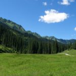 Noch sind die Berge des Talschlusses weit entfernt...