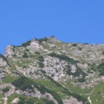 Erster Blick zum Stripsenkopf mit seinem originellen Gipfelpavillion