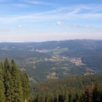 Bayerisch Eisenstein, hinten Železná Ruda (Markt Eisenstein) jenseits der Grenze Bayerisch Eisenstein, hinten Železná Ruda (Markt Eisenstein) jenseits der Grenze