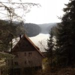 Im Abstieg zum Höllensteinsee