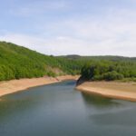 Hier sieht es zumindest ein bisserl nach See aus