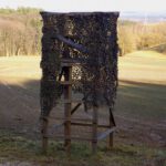 Wann sagt mal jemand den Jägern, dass Militärtarnung nix gegen die Witterung der Wildtiere bringt?