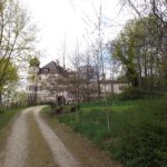 Auf dem Weg zum Schloss Auf dem Weg zum Schloss