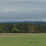 Aussicht in die Oberpfalz, markant rechts der Mitte der Ossinger