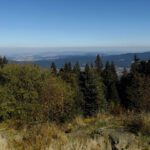 Über der Švihovská vrchovina hängt eine Dunstglocke