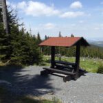 Schönes neues Aussichtsbankerl für die Radlfahrer Schönes neues Aussichtsbankerl für die Radlfahrer