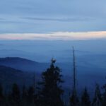 Blautöne auf der sonnenabgewandten Seite