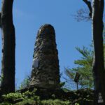 Gebaut aus Steinen aus der ganzen Welt...da hat sich Ralph Wenzel selbst ein Denkmal gesetzt