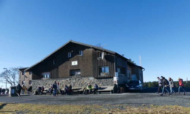 Allein ist man an der Kissinger Hütte nur, wenn sie geschlossen ist