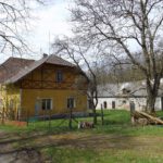 Allerdings ist der Hof nicht mehr bewohnt Allerdings ist der Hof nicht mehr bewohnt