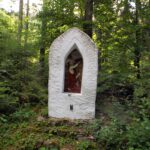 Da hatte die Kreuzwegstation etwas Nachrang Da hatte die Kreuzwegstation etwas Nachrang