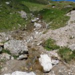 Sturzbäche plätschern herunter Sturzbäche plätschern herunter