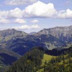 Zwischen Retherkopf und Schreckenspitze schaut der gar nicht so unnütze Unnütz hervor