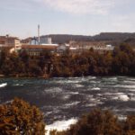 Durch Rotglas fotografiert