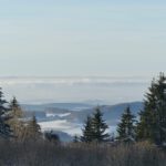 Zumindest der Vogelsberg ragt ebenfalls über die Wolken hinaus